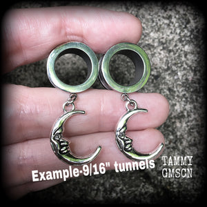 These gorgeous tunnel dangles feature whimsical antique silver crescent moons, are light weight, weighing in at 7 grams each and measure 4 cms from tip to tip.
This pair has been made with 9/16" (14mm) gauge surgical steel screw fit tunnels-suitable for stretched lobes.