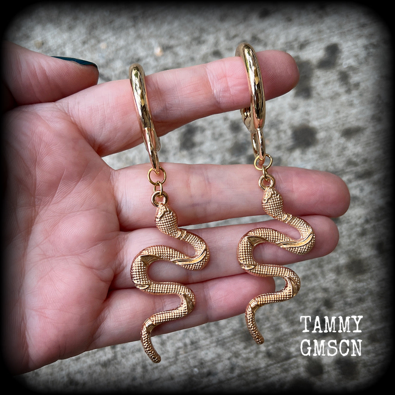 Snake tunnel hoops-Snake snap ring earrings