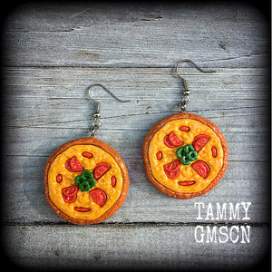 Margherita pizza earrings