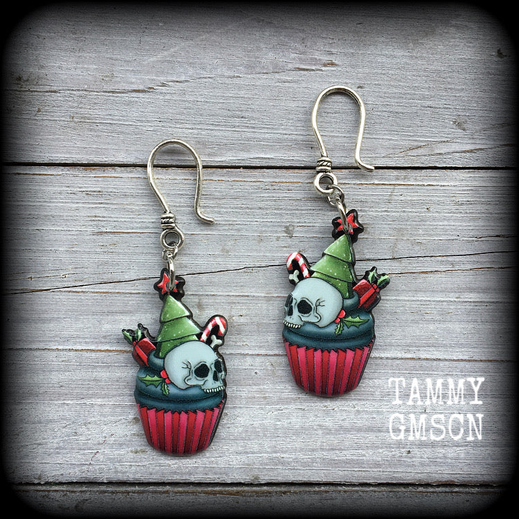 Christmas earrings-Gothic skull cupcake earrings