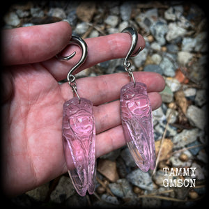 Cicada ear weights Quartz ear hangers Insect ear weights 2 gauge ear weights Body jewelry Gauged ears Gauged earrings Stretched ears Stretched lobes Curiosities Entomology jewelry Ear gauges 6g 2g 0g 00g 1/2” 9/16” 5/8” 3/4” 7/8” 1” 1.10” 1.18"