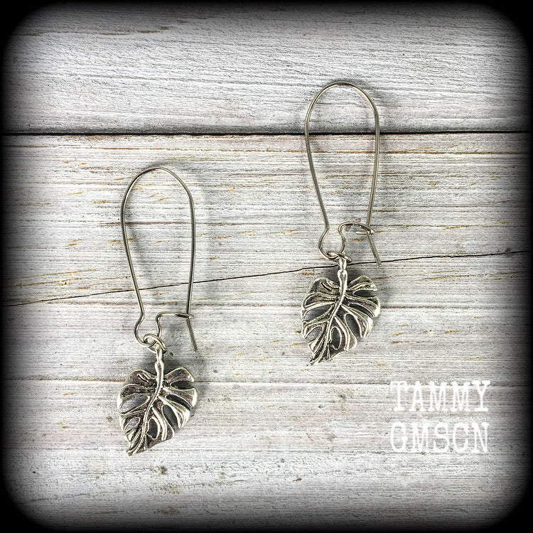 Monstera earrings-Leaf earrings