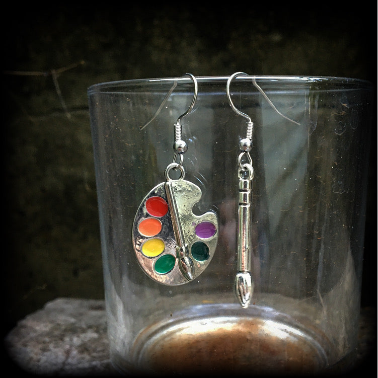 Paint brush and palette earrings