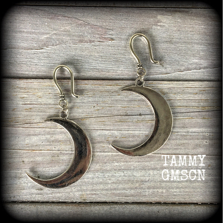 Crescent moon earrings