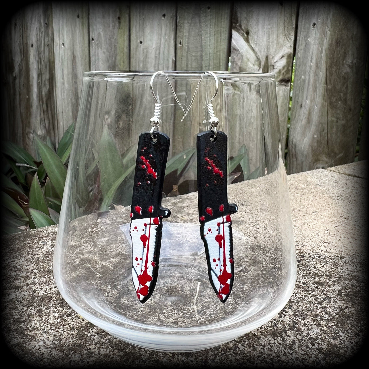 Horror punk earrings Kitchen knife earrings Halloween earrings Hunting knife earrings Bowie knife Pierced ears Ear gauges Horror punk jewelry Wednesday Fright night Horror movie Slasher movies Black Friday Real life crime Murderdolls Friday 13