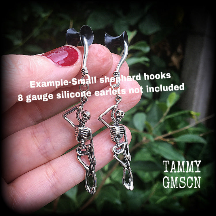 Hanged man Skeleton earrings-Spooky cute halloween earrings