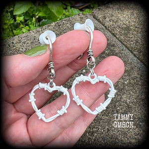Barbed wire heart earrings-Punk earrings