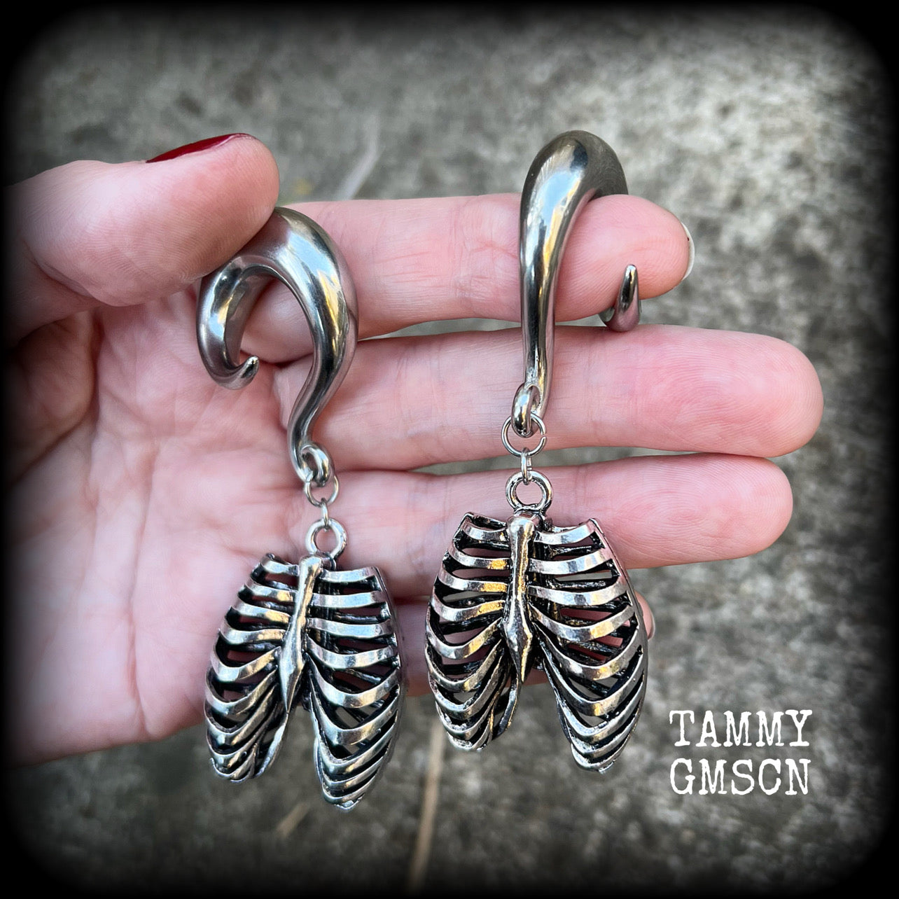 Ribcage gauged earrings