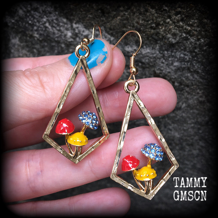 Antique gold and enamel mushroom earrings