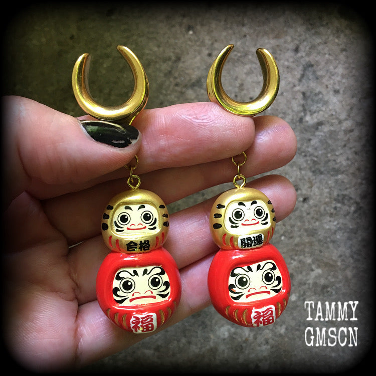 Red daruma earrings Gold daruma earrings Darumas Japanese dolls Japanese earrings Daruma ear hangers Daruma ear weights Unique ear weights Stretched ears Stretched lobes Gauges Gauged earrings 4mm 6mm 8mm 10mm 12mm 14mm 16mm 19mm 22mm 25mm 28mm 30mm 