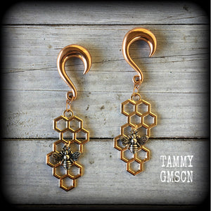 Beehive gauged earrings-Honeycomb earrings