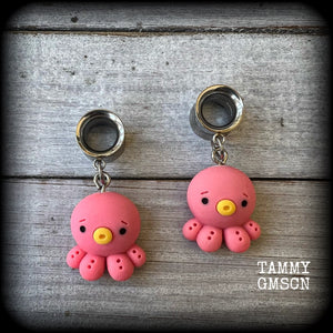 Kawaii octopus tunnel earrings