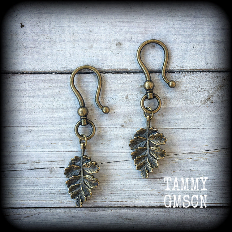 Oak leaf earrings-Ear hangers