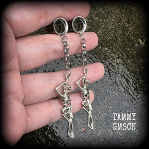 Skeleton tunnel earrings-Halloween earrings