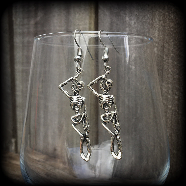 Hanged man Skeleton earrings-Spooky cute halloween earrings