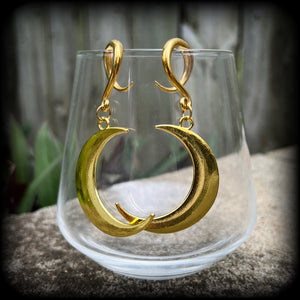 Crescent moon ear weights Crescent moon gauged earrings Ear hangers 6 gauge ear weights Black Friday Body jewelry Stretched lobes 6g 2g 0g 00g 1/2" 9/16" 5/8" 7/8" 1" 1.10" 1.18" Coven earrings Occult earrings Whimsigoth Whimsygoth Cottagecore Witchy jewelry Occult jewelry