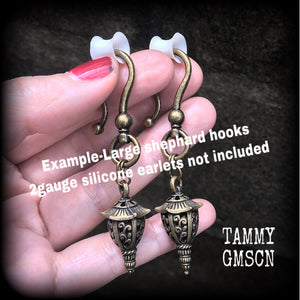 Antique bronze earrings Bronze ear hangers Bronze ear weights Tunnel earrings Tunnel dangles Lantern Lanterns Japanese lantern tattoo Japanese ornaments Stretched ears Stretched lobes Gauged ears Gauged earrings Ear gauges 10mm 8mm 6mm 5mm 4mm  