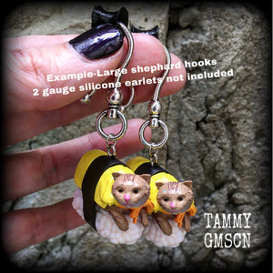 Sushi cat earrings-Cat earrings-Ear hangers