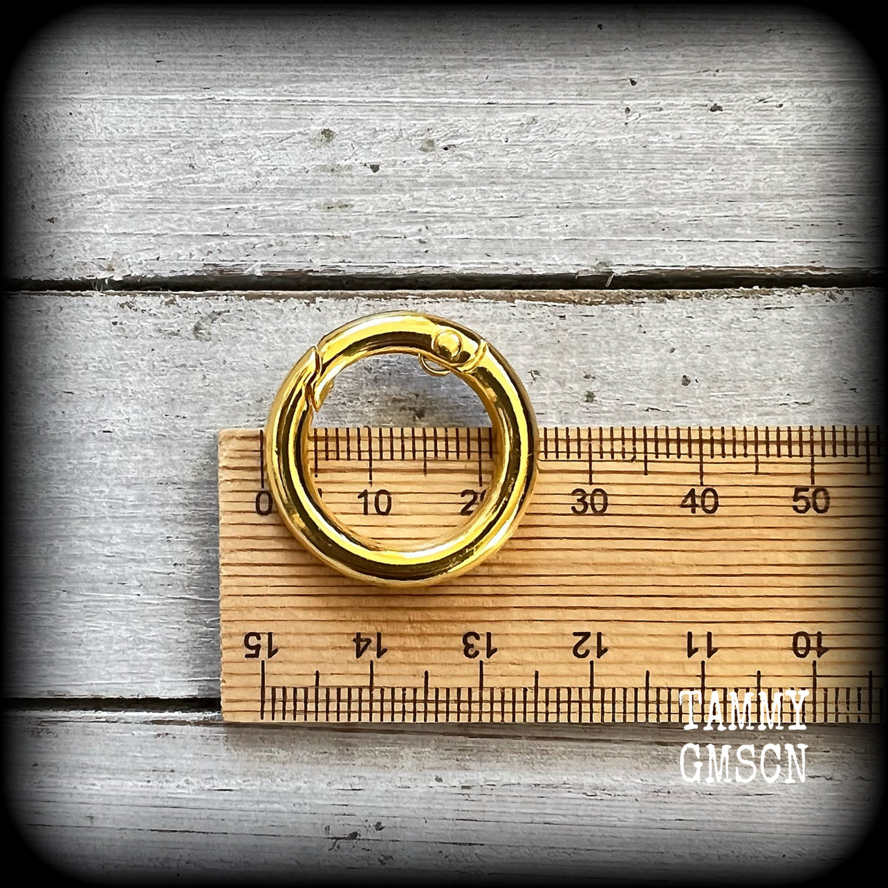 DIY snap rings for tunnel earrings