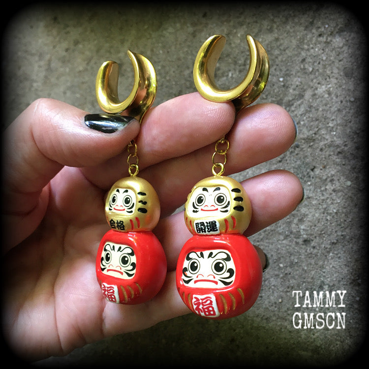 Red daruma earrings Gold daruma earrings Darumas Japanese dolls Japanese earrings Daruma ear hangers Daruma ear weights Unique ear weights Stretched ears Stretched lobes Gauges Gauged earrings 4mm 6mm 8mm 10mm 12mm 14mm 16mm 19mm 22mm 25mm 28mm 30mm 