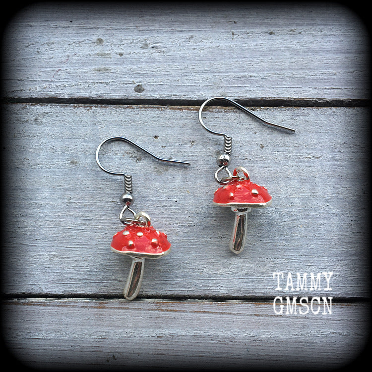 Red enamel mushroom earrings