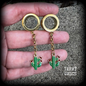 Green cactus tunnel earrings