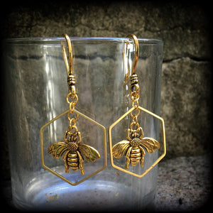 Bee and bee hive tunnel earrings