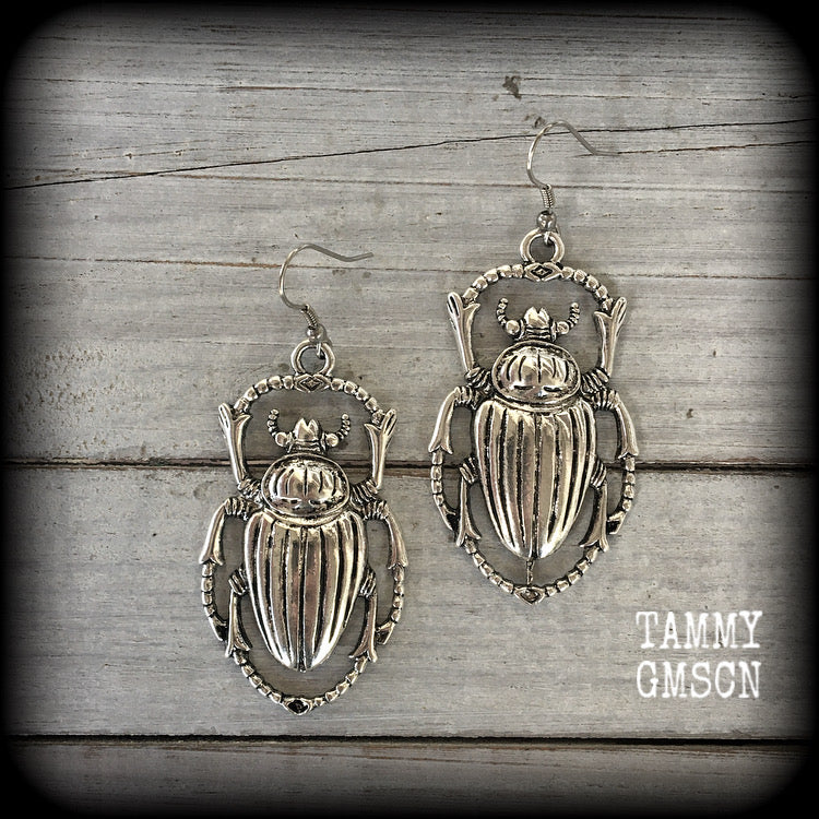 Scarab beetle earrings Insect earrings Beetles earrings Bugs jewelry Bugs earrings Arachnids Big bugs Body jewelry Pierced ears Ear gauges Earrings for stretched ears Stretched lobes Gauged earrings Gauged ears