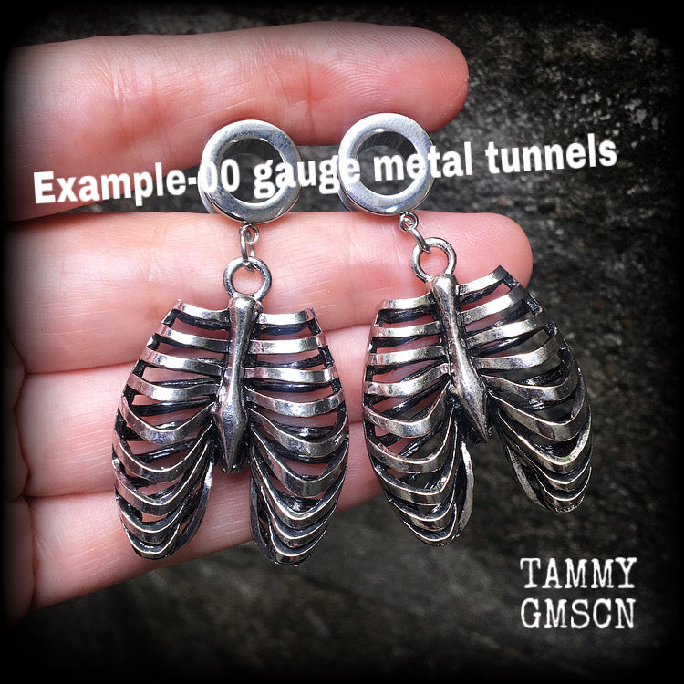 Ribcage tunnel earrings-Horroupunk halloween earrings