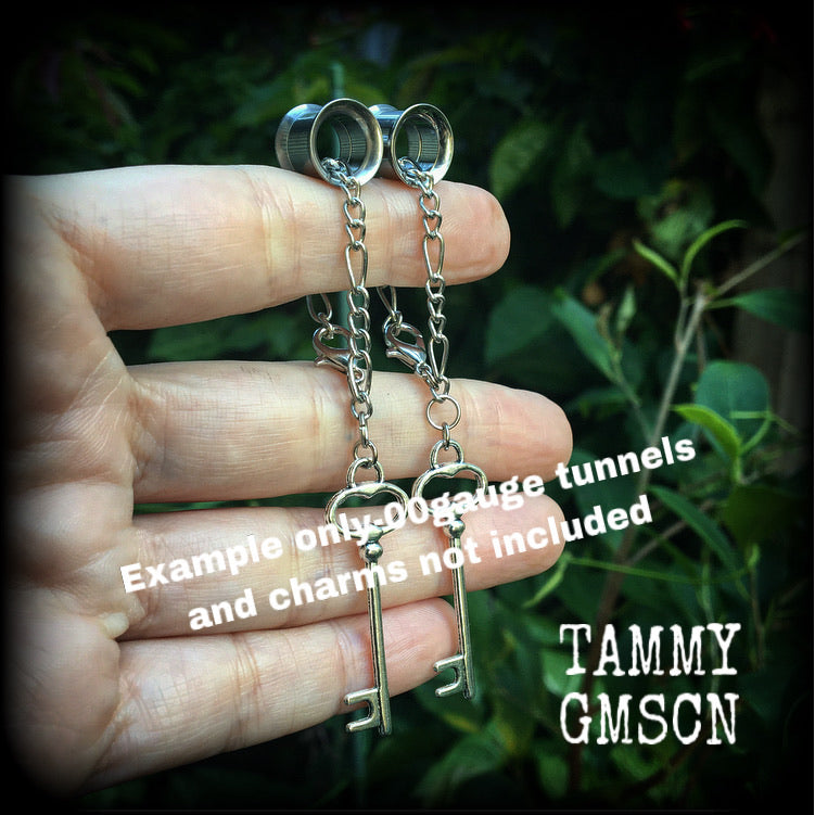 DIY chain for 4 gauge 5mm Tunnel earrings