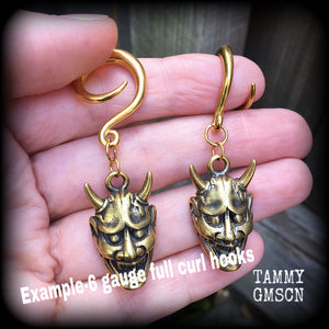 6 gauge brass ear hangers