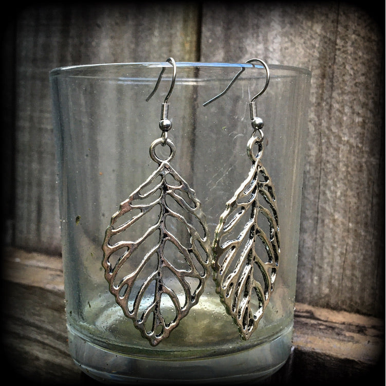 These beautiful earrings feature an antique silver skeleton leaf, measuring just on 7cms from tip to tip, and weighing approx 6 grams each.
This pair have been made on stainless steel french hooks, suitable for pierced ears.