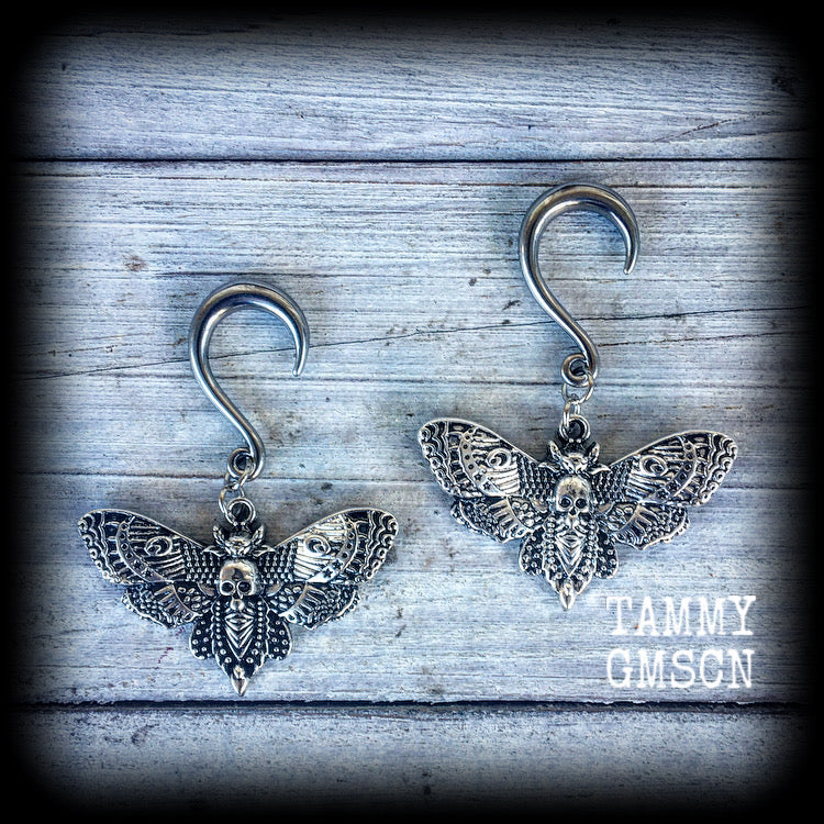 Deathshead moth earrings Deaths head moth earrings Deathshead moth ear weights Deathsheath moth ear hangers Dreadpunk Flowerpunk Cottagecore earrings Fairycore Gauged ears Stretched ears 4mm 6mm 8mm 10mm 12mm 14mm 16mm 19mm 22mm 25mm 28mm 30mm 