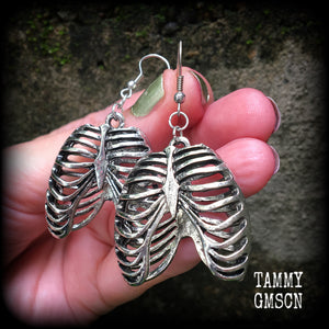 Ribcage earrings-Halloween earrings