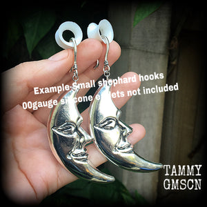 Crescent moon earrings-Ear hangers