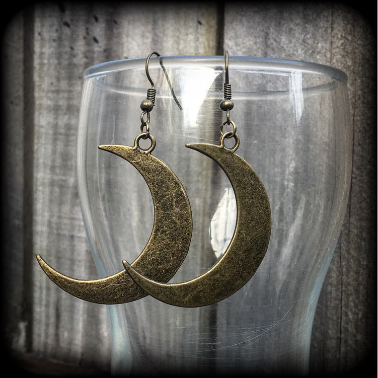 Antique bronze crescent moon earrings