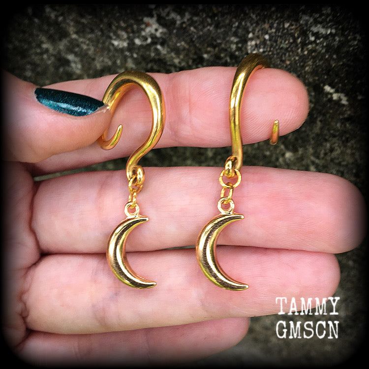 Crescent moon gauged earrings