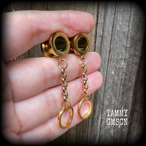 Geometric tunnel earrings-Circle earrings