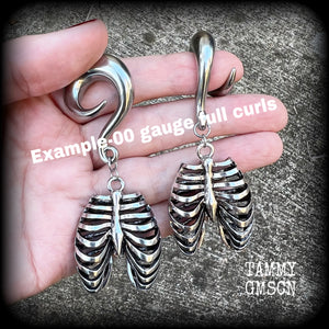 Ribcage gauged earrings