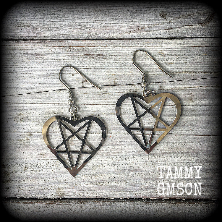 Heartagram earrings-Witchy earrings