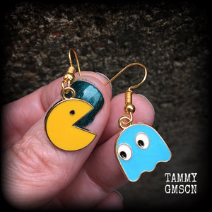 Pacman earrings 