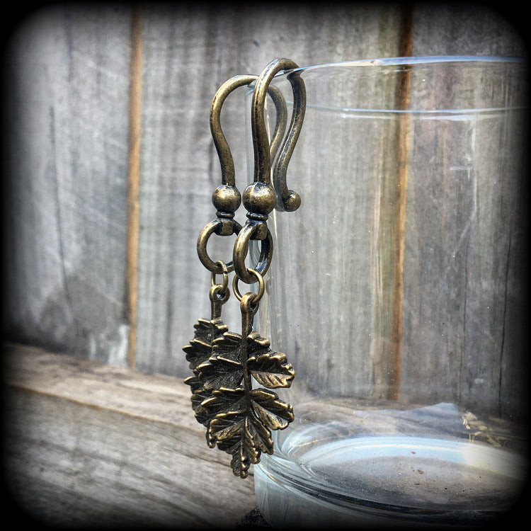 Oak leaf earrings-Ear hangers