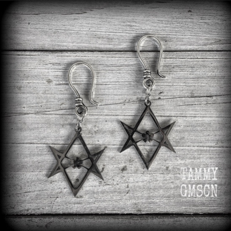 Unicursal hexagram earrings 