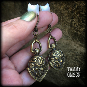 Foo dog earrings Foo dog ear weights Ear hangers Foo dog jewelry Temple dog ornaments Chinese lions Tattoo earrings Tattoo jewelry Tattoo designs Tattoos flash sheet Tattoo artist Tattooers 4mm 6mm 8mm 10mm 12mm 14mm 16mm 19mm 22mm 25mm 28mm 30mm 