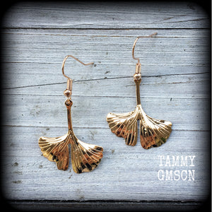 Leaf earrings