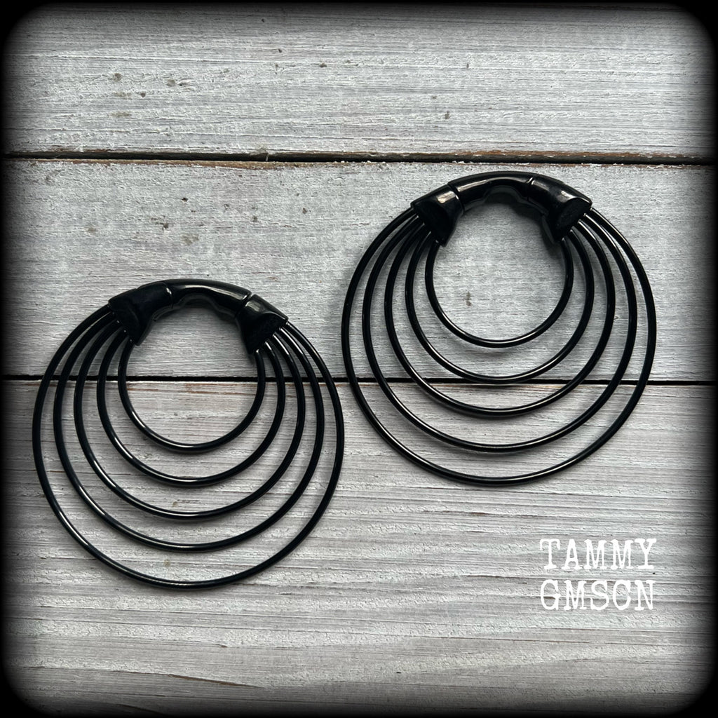 Tunnel hoops-Geometric gauged earrings-Clickers