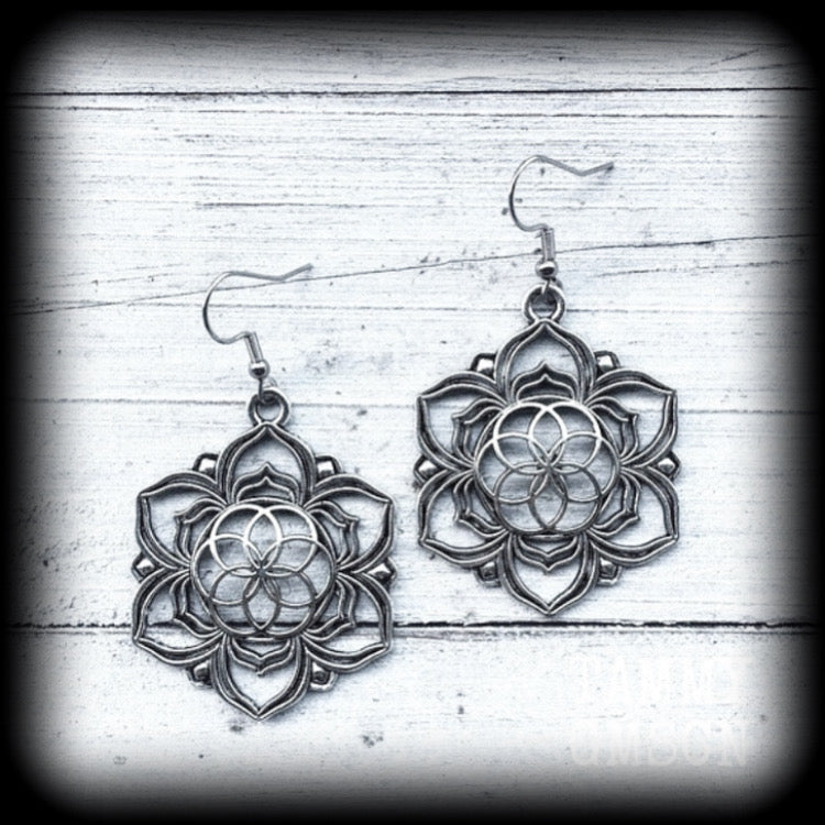 Flower of life earrings Seed of life earrings Mandala earrings Sacred geometry jewllery Boho earrings Boho gypsy jewelry Ear hangers Tunnel dangles Tunnel earrings