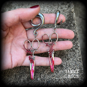 Bloodied scissors halloween gauged earrings